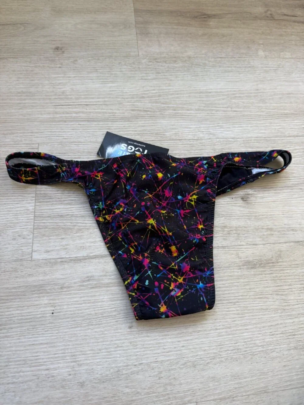 Aussie Togs Mens Swim Briefs 38 Large Black Neon Paint Splash Bikini Swimwear